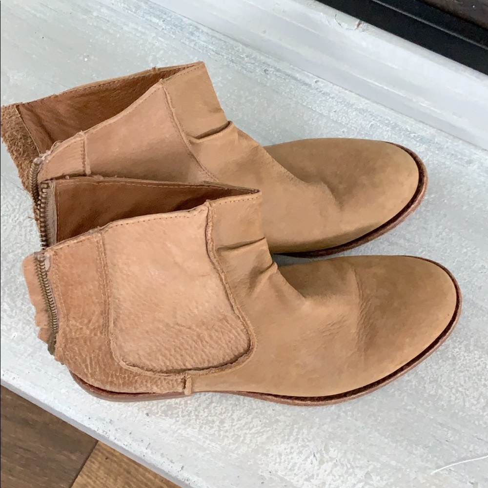 Matisse Gerald bootie tan